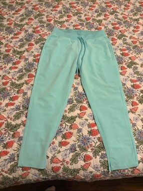 Mandala Women’s Teal Scrub Pants